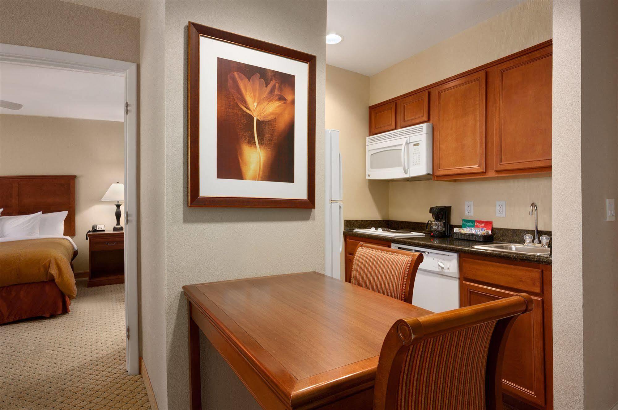 Homewood By Hilton 3*